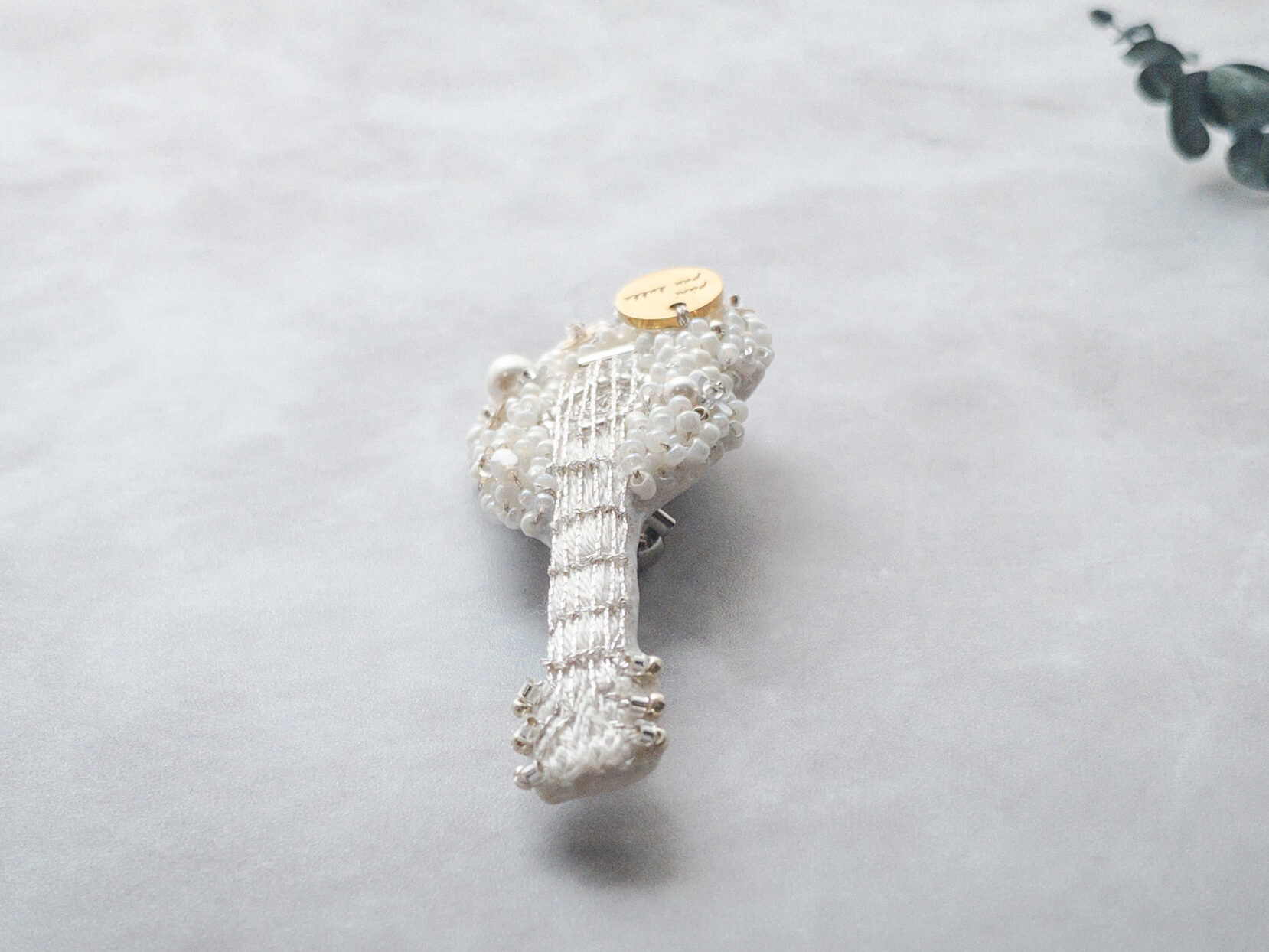 ギターブローチ3